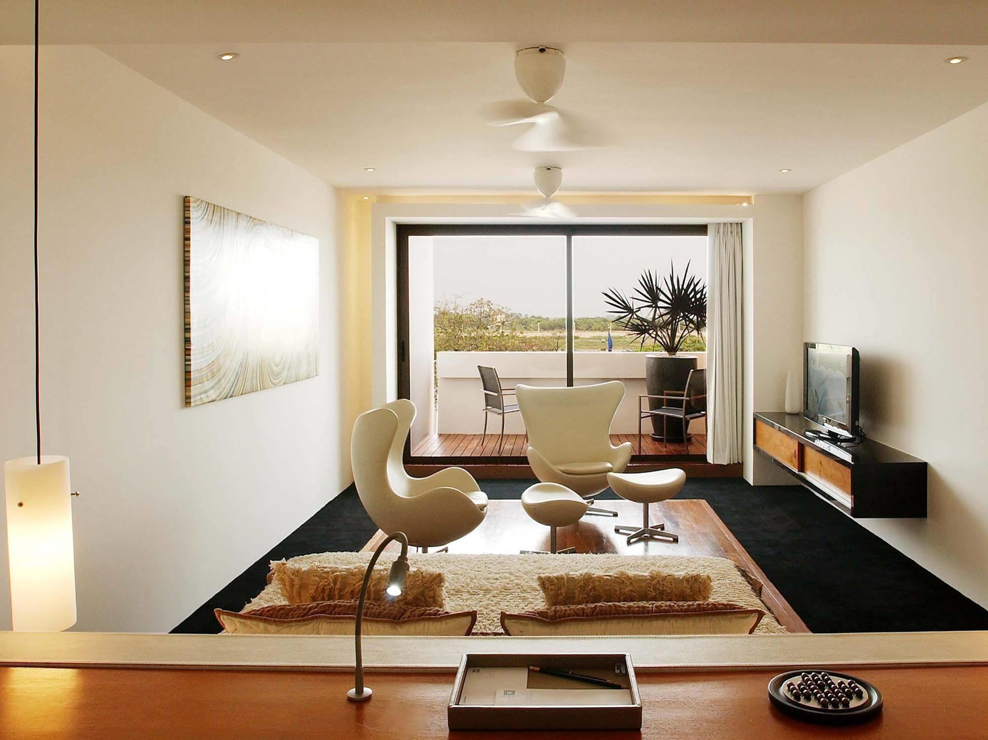 The Quay Boutique Hotel Пном Пен Екстериор снимка